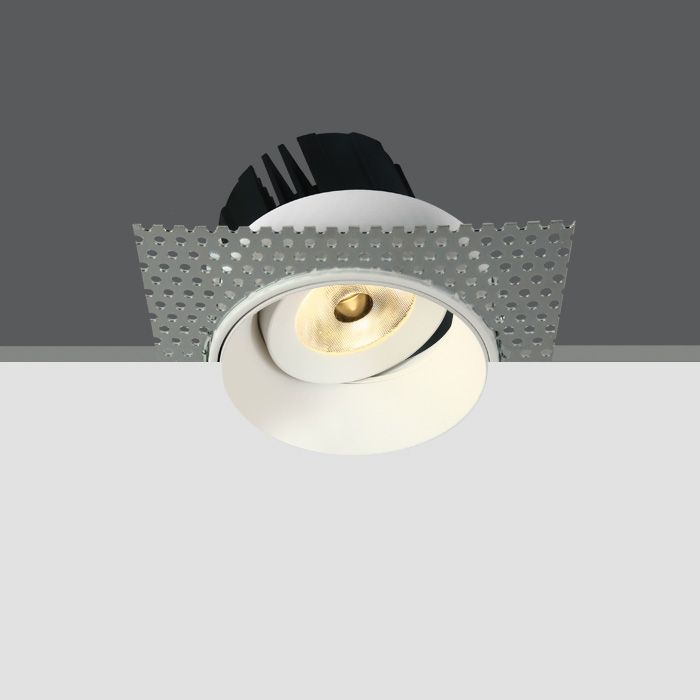 11107B/W/C Blanco LED 7W CW 60deg 230V ADJUSTABLE