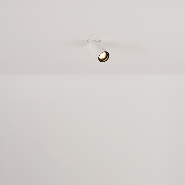 ANDORRA 3 ZOOM ADJUST